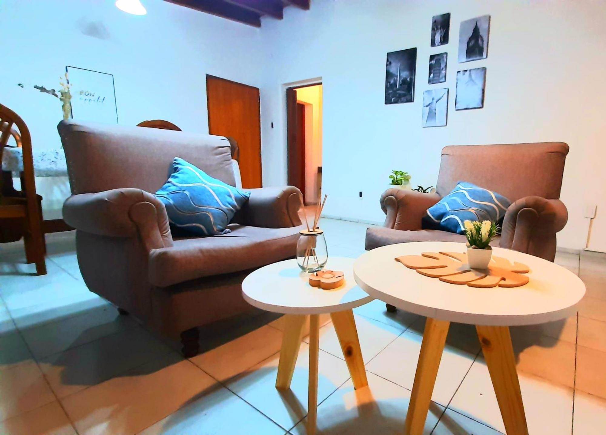 Casa Ideal Turistas En Mendoza, Ubicacion Perfecta, Patio Con Parrilla Y Parking Privado Gratis A 100 Mts Mendoza