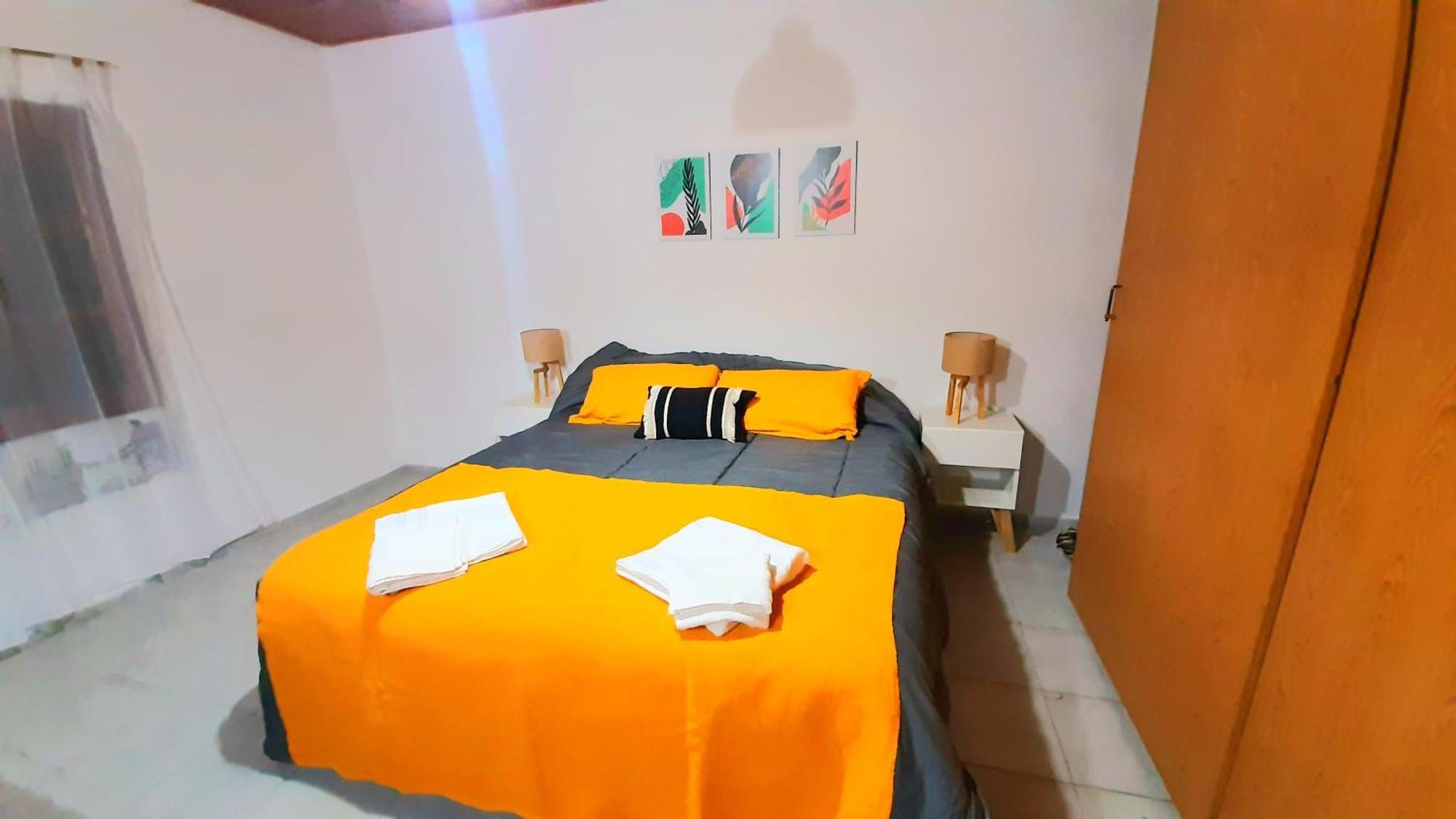 Casa Ideal Turistas En Mendoza, Ubicacion Perfecta, Patio Con Parrilla Y Parking Privado Gratis A 100 Mts Mendoza